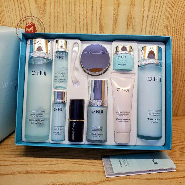 set-ohui-aqua-miracle-xanh-cap-nuoc-kiem-dau-chong-lao-hoa-2-600x600